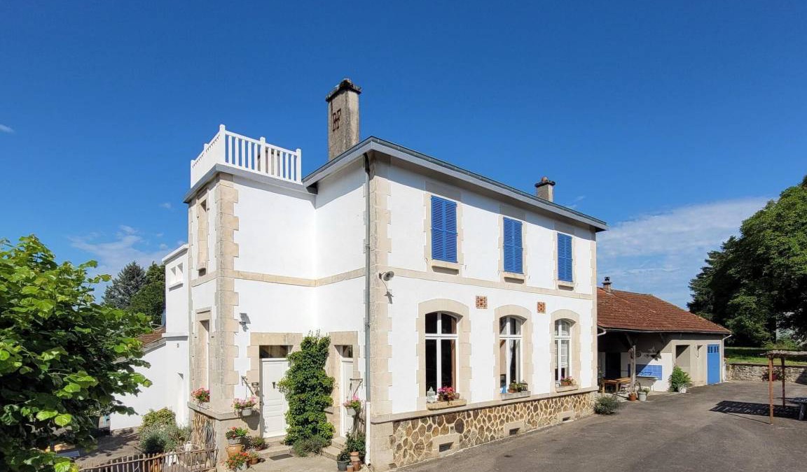 Neuvic-Entier House | 100 m² House ∙ 2 bedrooms ∙ 4 guests