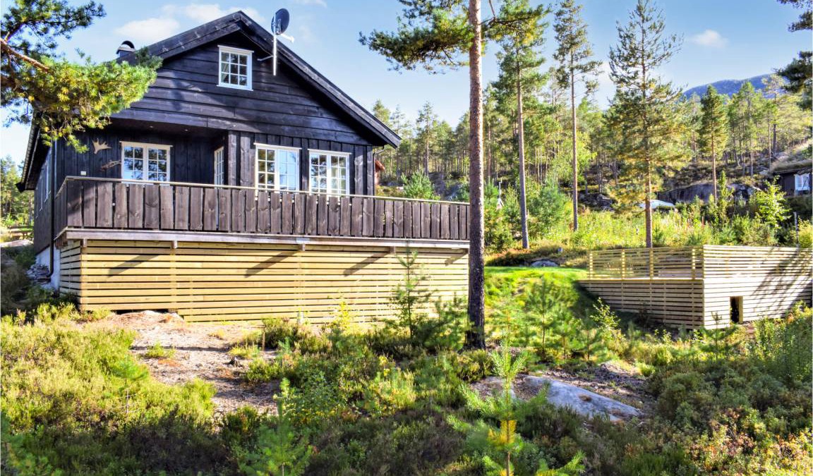 Kviteseid House | 100 m² House ∙ 5 bedrooms ∙ 12 guests