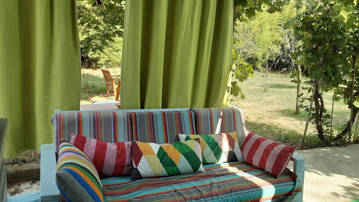 Barjols House | 1000m2 garden shed by the river in the village of Barjols