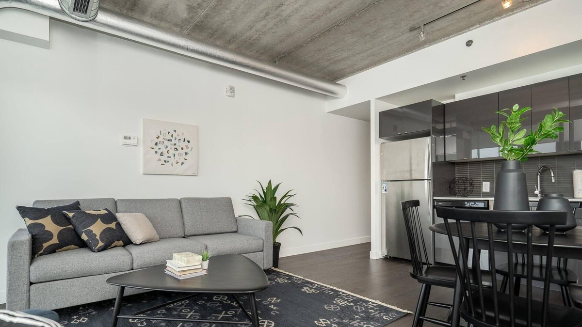Downtown Winnipeg Condo | (1001)Downtown Glasshouse Luxury 1 Bdr +Fast WiFi(311)