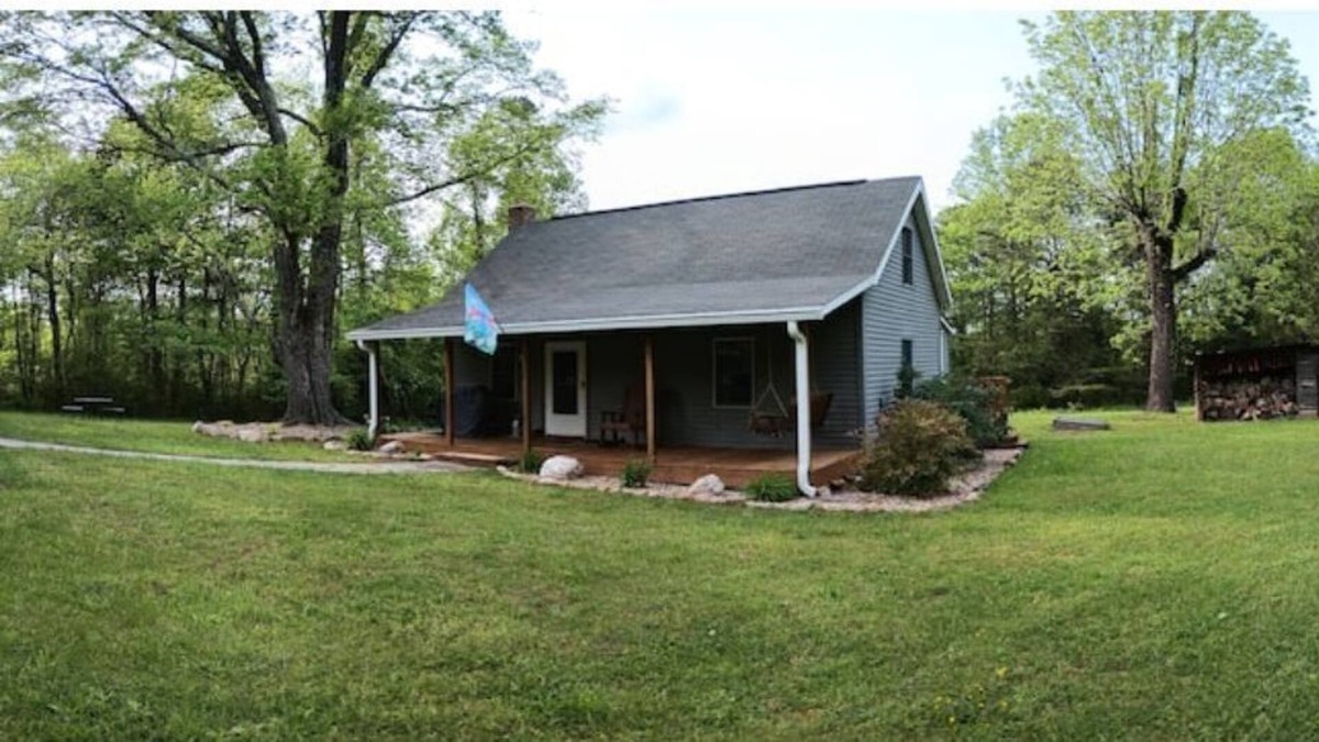 Staunton River Cabin | 100acre Woods Cabin Retreat
