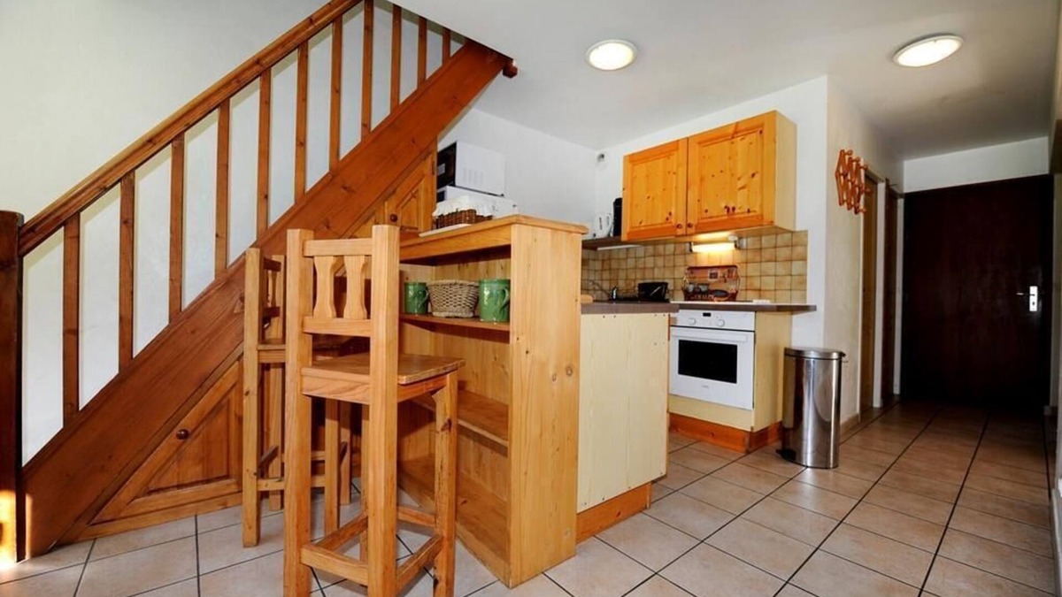 Le Bettaix Apartment | 100m from ski slopes, fitness, sauna, terrace, balcony, parking, tv, 99m², Les Menuires