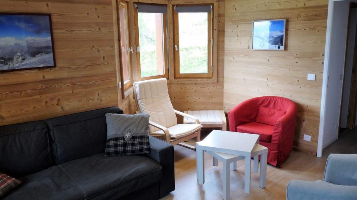 Bellentre Apartment | 100m from ski slopes, 1st floor, view valley, balcony, tv, 55m², Montchavin La Plagne