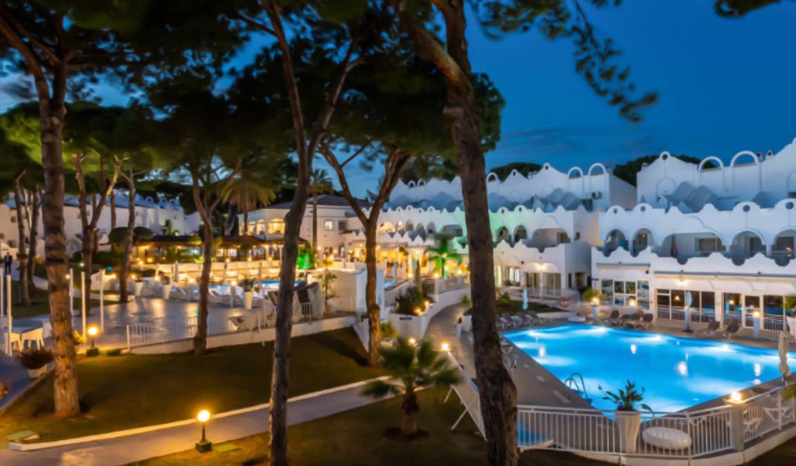 Urbanizacion Hacienda las Chapas House | 101 m² House ∙ 1 bedroom ∙ 3 guests