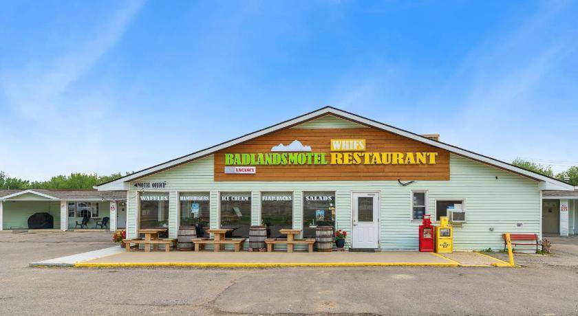 Drumheller Hotel | 102 m² Motel ∙ 2 bedrooms ∙ 11 guests