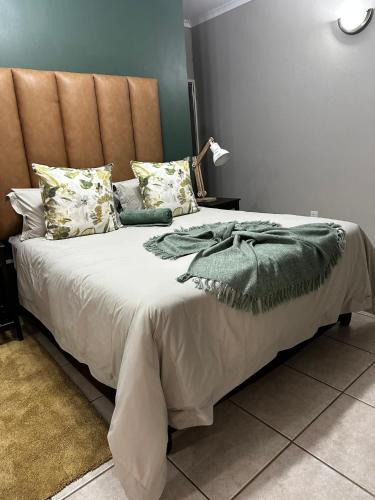 Jwaneng House | 1020 Sehudi Guesthouse