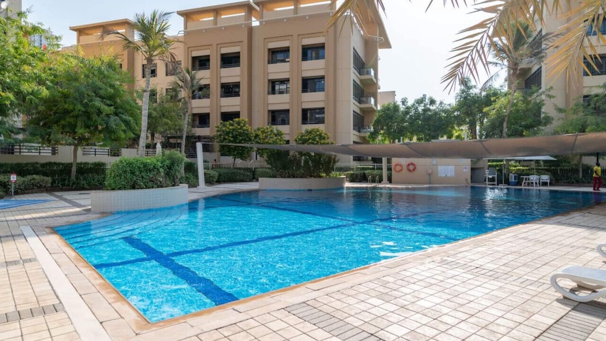 The Greens Apartment | 103 - 3BHK - AL SIDIR GREENS · Spacious 3BHK Golf/Ski Dubai/Emirates Mall/Parks
