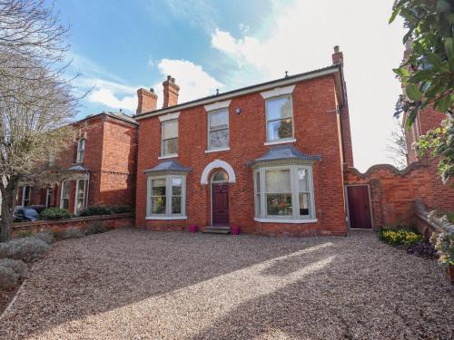 Boston House | 105 Spilsby Road