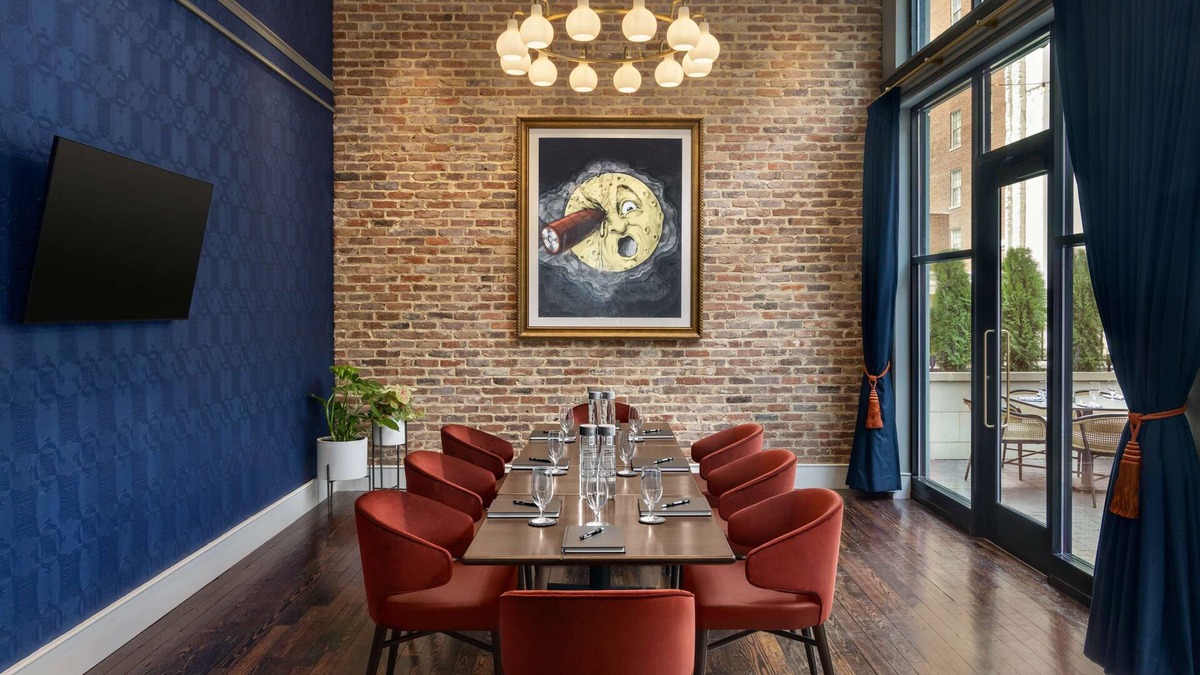 Quigley Hotel | 106 Jefferson Huntsville, Curio Collection by Hilton