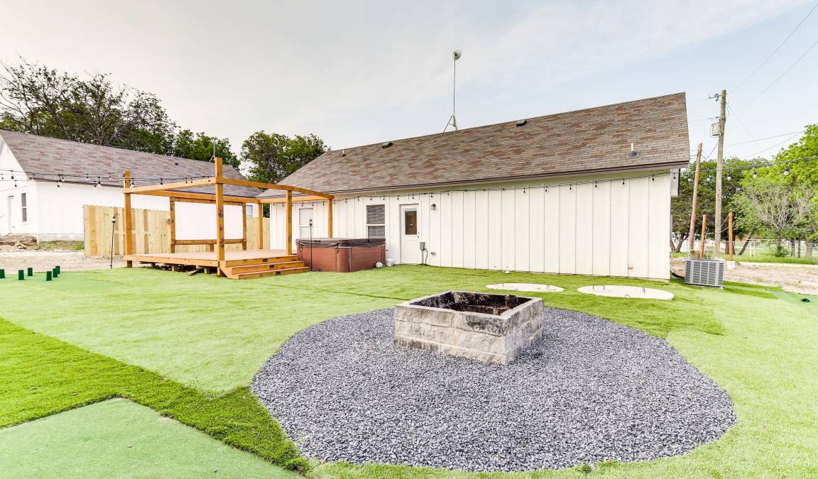 Lake Whitney House | 107 m² House ∙ 3 bedrooms ∙ 11 guests