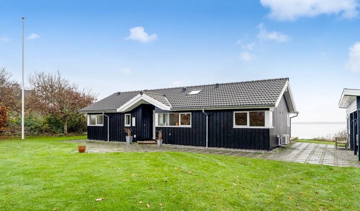 Ronbjerg House | 108 m² House ∙ 3 bedrooms ∙ 8 guests