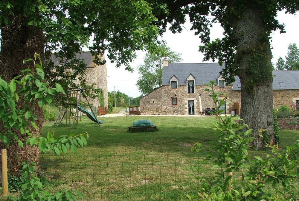 Pluduno House | 109 m² Gîte ∙ 3 bedrooms ∙ 6 guests