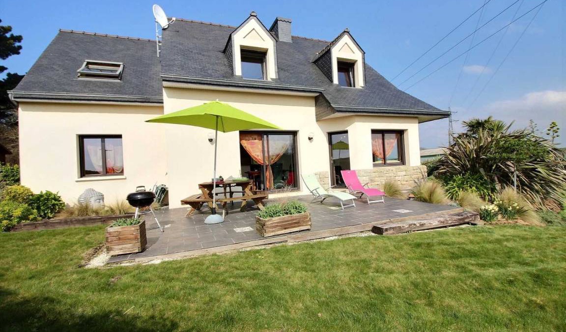 Minihy-Treguier House | 109 m² Gîte ∙ 2 bedrooms ∙ 4 guests