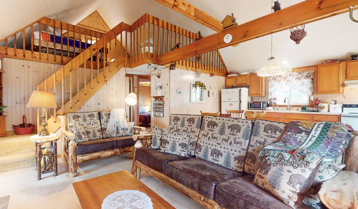 Pocono Lake House | 109 m² House ∙ 2 bedrooms ∙ 10 guests