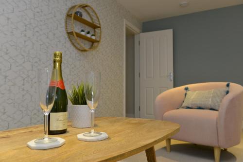 St Ives Apartment | 10A Ruston Chambers Free parking, Luxury 2 bedroom city center apartment