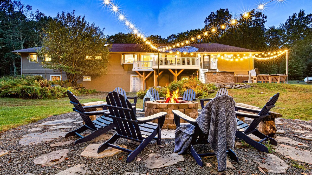 Dingmans Ferry House | 10Acre Secluded Retreat: Hot Tub, Arcade, Fire Pit