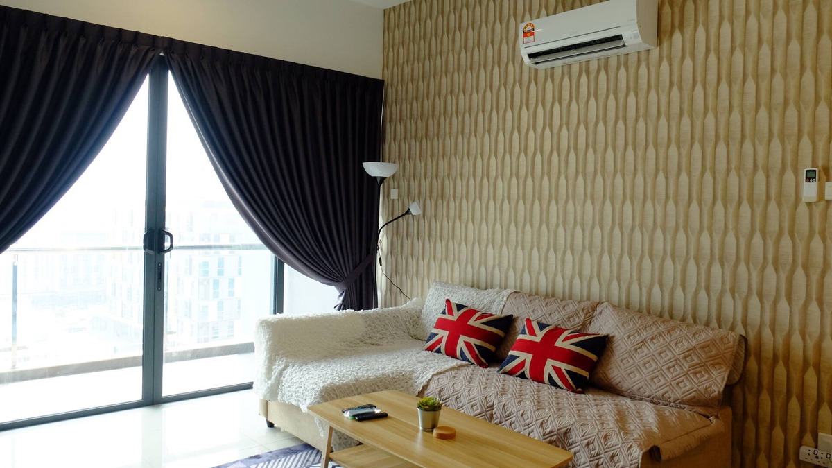 Malacca City Condo | 10mins to Jonker Street! Clean & Cozy condo for family of 4 w/Marvelous Pool