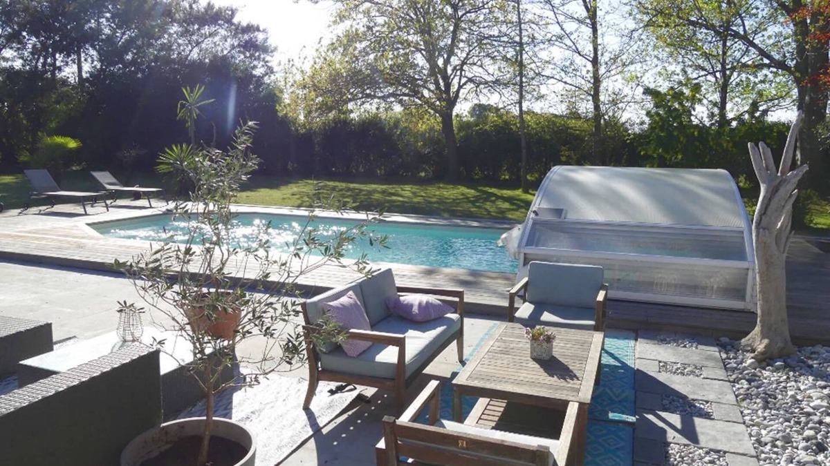 Angresse House | 10mn from HOSSEGOR Villa Casa Calabasas with swimming pool and jacuzzi sleeps 9