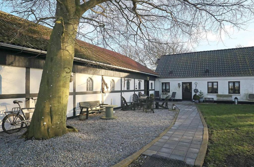 Lokken House | 11 person holiday home in Løkken-By Traum