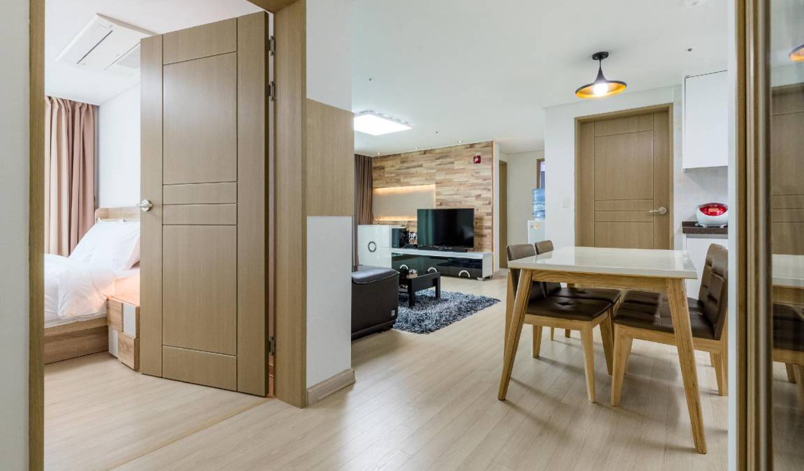 Okpo-dong Apartment | 110 m² Apartment ∙ 3 bedrooms ∙ 11 guests