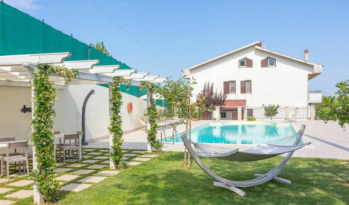 Collecorvino Apartment | 110 m² Apartment ∙ 3 bedrooms ∙ 6 guests