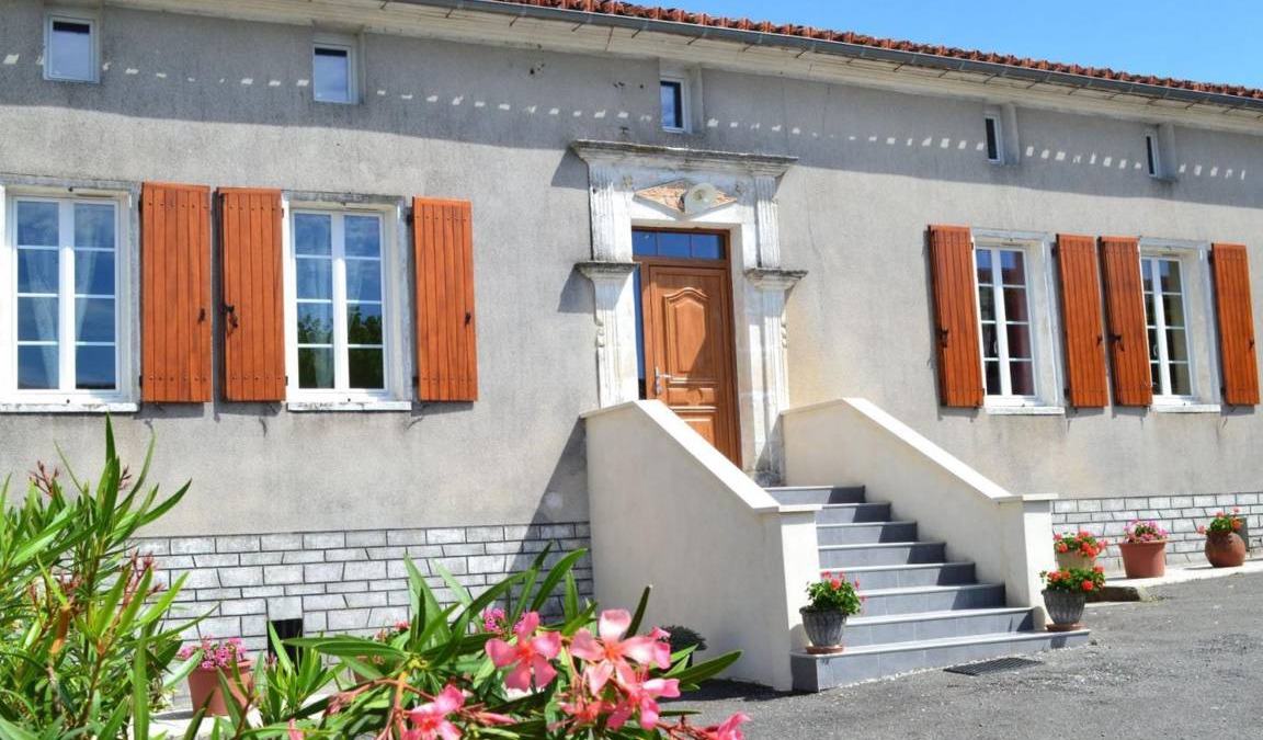 Champagne-Vigny Cottage | 110 m² Cabin ∙ 3 bedrooms ∙ 6 guests