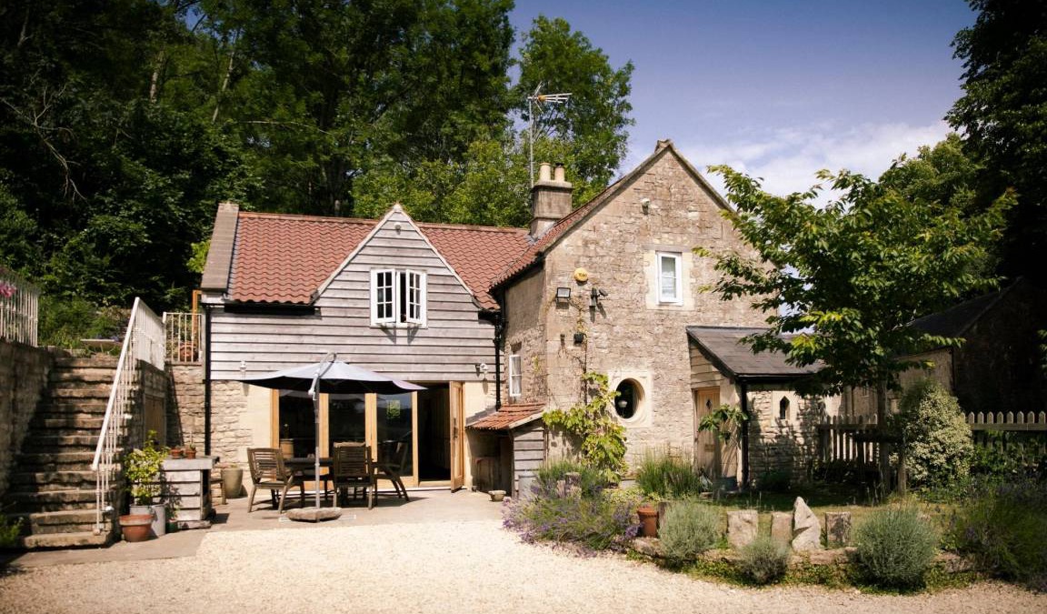 Combe Hay Cottage | 110 m² Cabin ∙ 4 bedrooms ∙ 8 guests