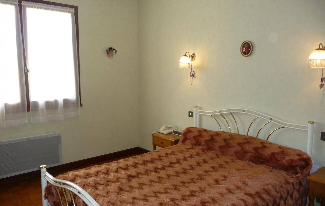 Lamazere House | 110 m² House ∙ 3 bedrooms ∙ 6 guests