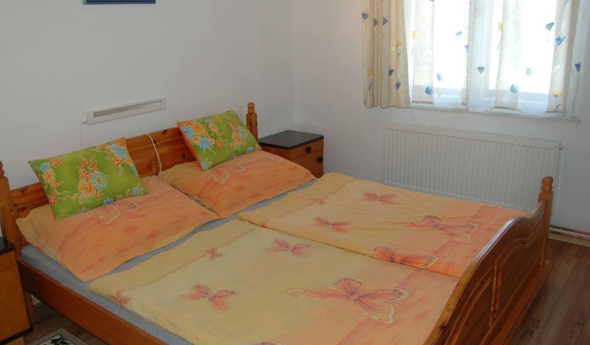 Ktova House | 110 m² House ∙ 3 bedrooms ∙ 7 guests