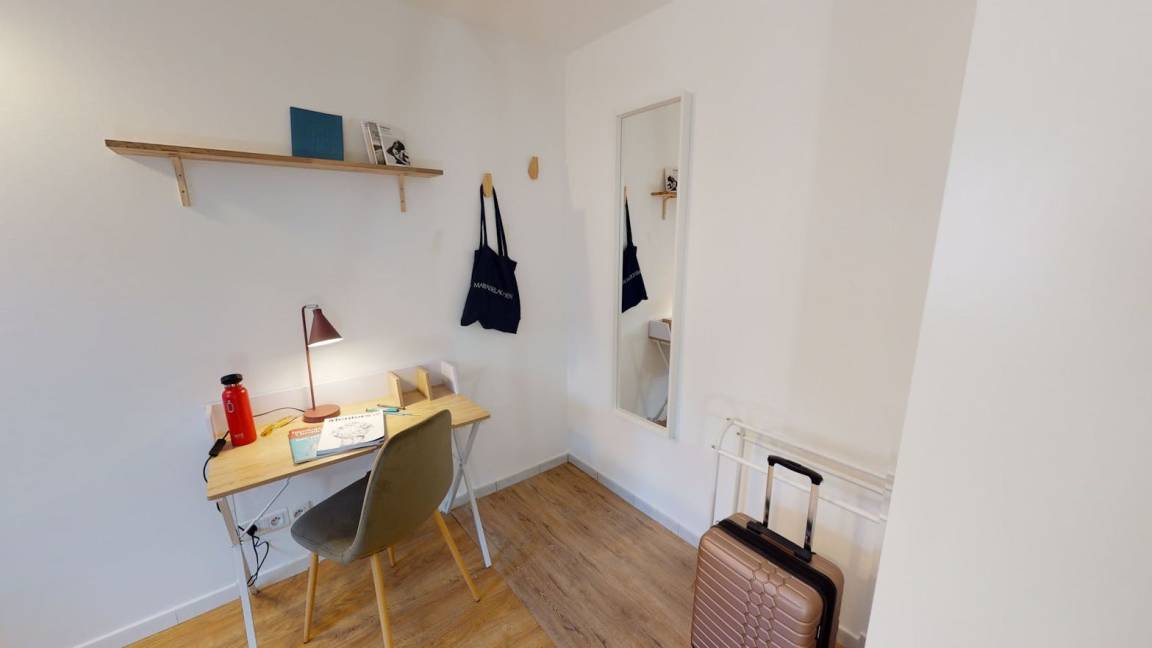 Asnieres-sur-Seine Resort | 110 m² Private room ∙ 1 bedroom ∙ 1 guest