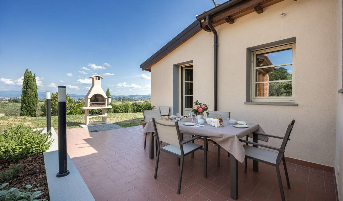 Poggio a Caiano Villa | 110 m² Villa ∙ 2 bedrooms ∙ 4 guests