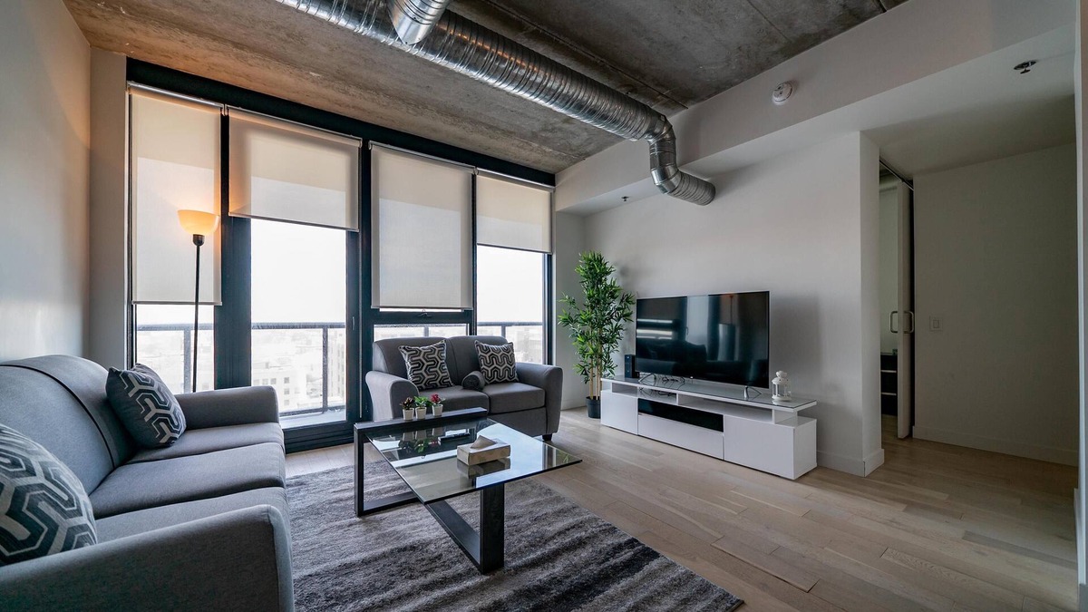 Downtown Winnipeg House | (1102)Downtown Glasshouse Luxury 1 Bdr (311)