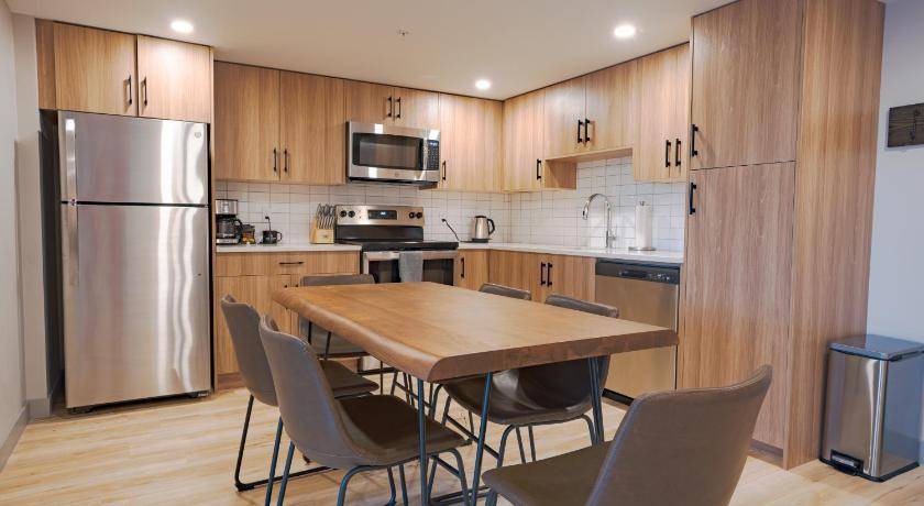 Banff Apartment | 111 m² Apartment ∙ 3 bedrooms ∙ 10 guests