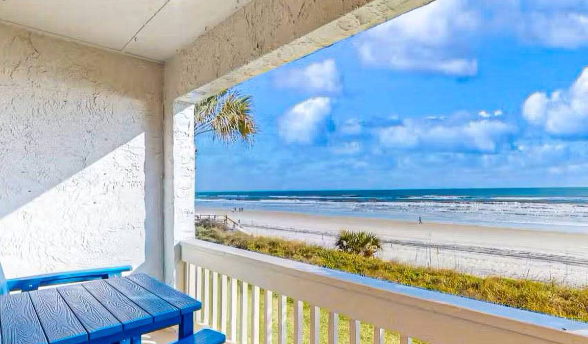 Crescent Beach Condo | 112 m² Condo ∙ 2 bedrooms ∙ 6 guests