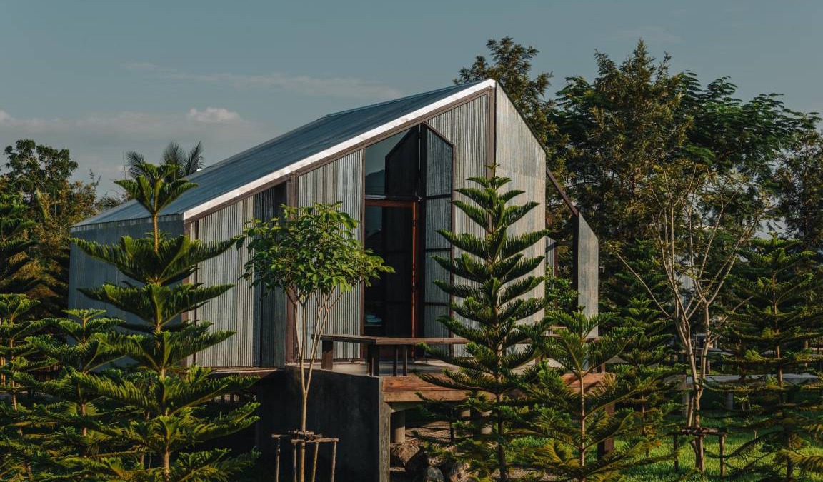 Tambon Nam Chun House | 115 m² Farmhouse ∙ 4 guests