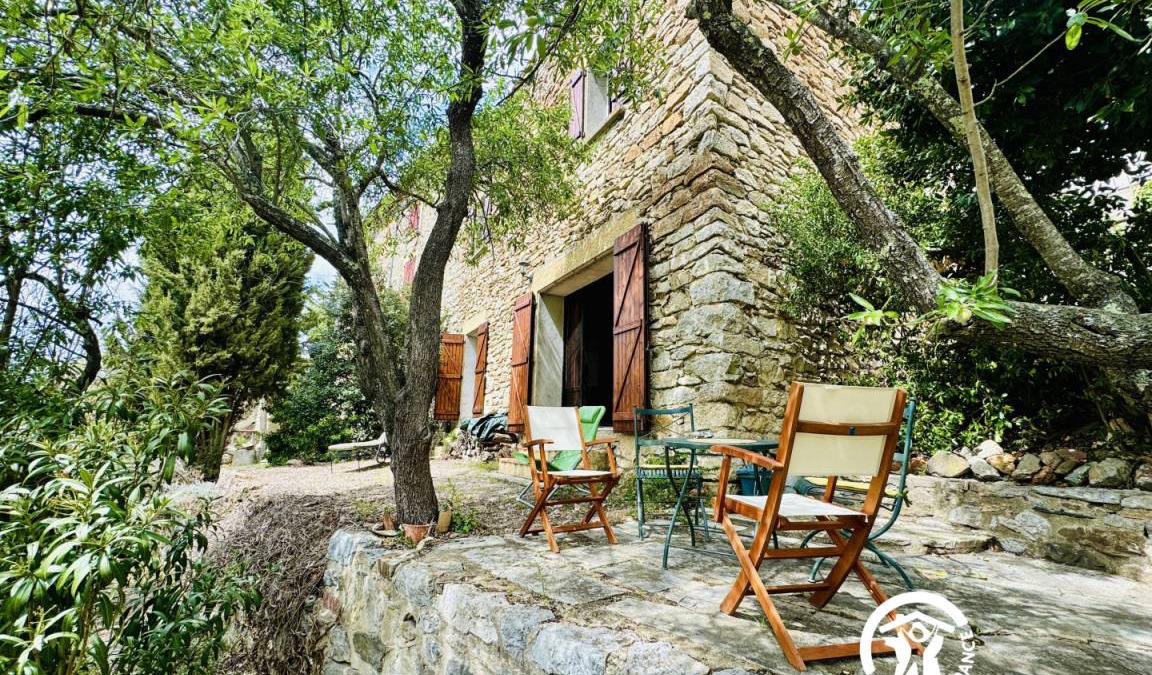 Quintillan House | 115 m² Gîte ∙ 2 bedrooms ∙ 4 guests