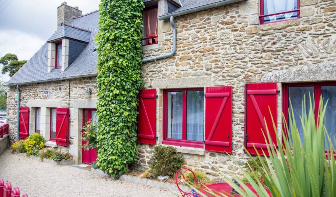 Matignon House | 115 m² Gîte ∙ 3 bedrooms ∙ 6 guests