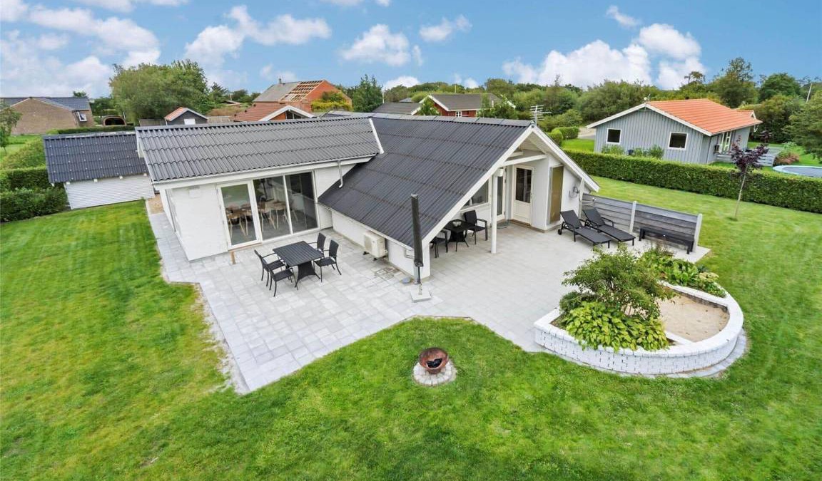 Vinderup House | 117 m² House ∙ 5 bedrooms ∙ 10 guests
