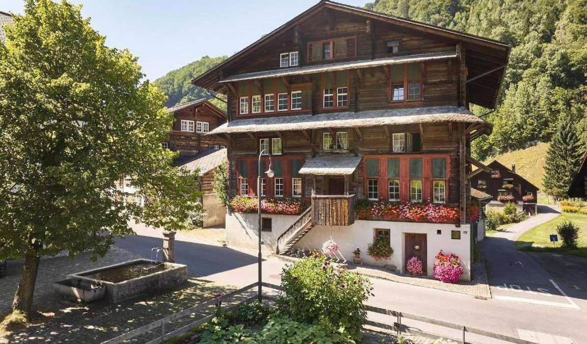 Elm House | 119 m² House ∙ 2 bedrooms ∙ 6 guests