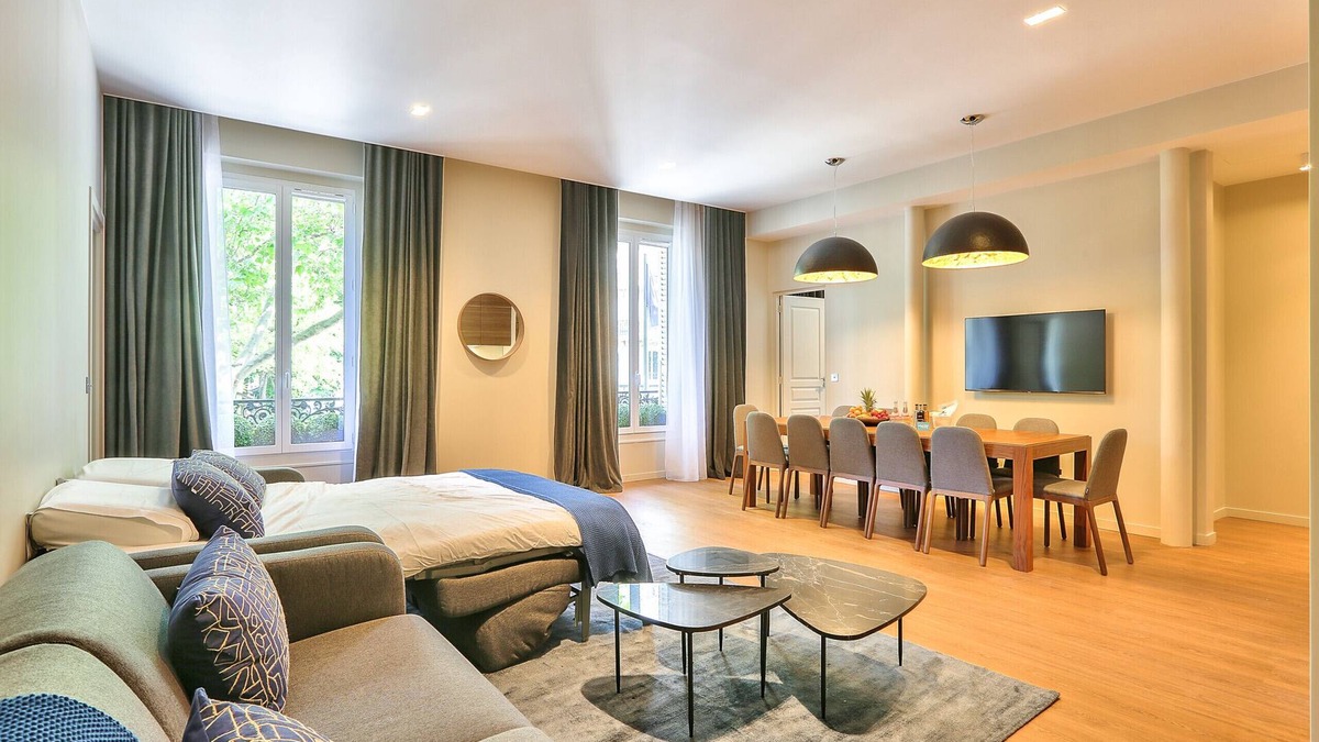 Bonne-Nouvelle Apartment | 119 - Urban Spacious Flat in Center of Paris