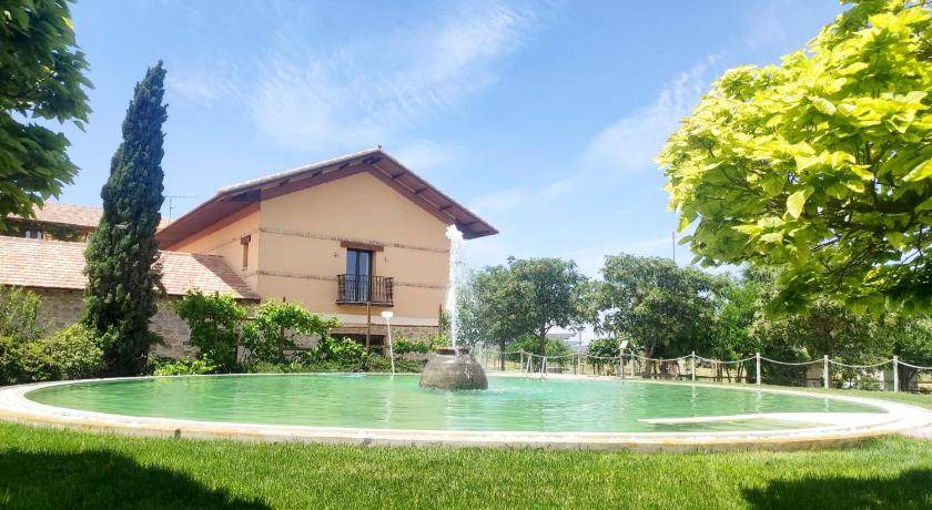 Cuerva House | 12 m² House ∙ 17 bedrooms ∙ 38 guests