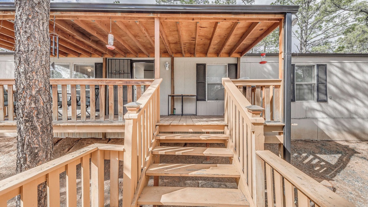 Ruidoso Cottage | 12 Mi to Ski Apache: Cozy Ruidoso Home w/Grill!