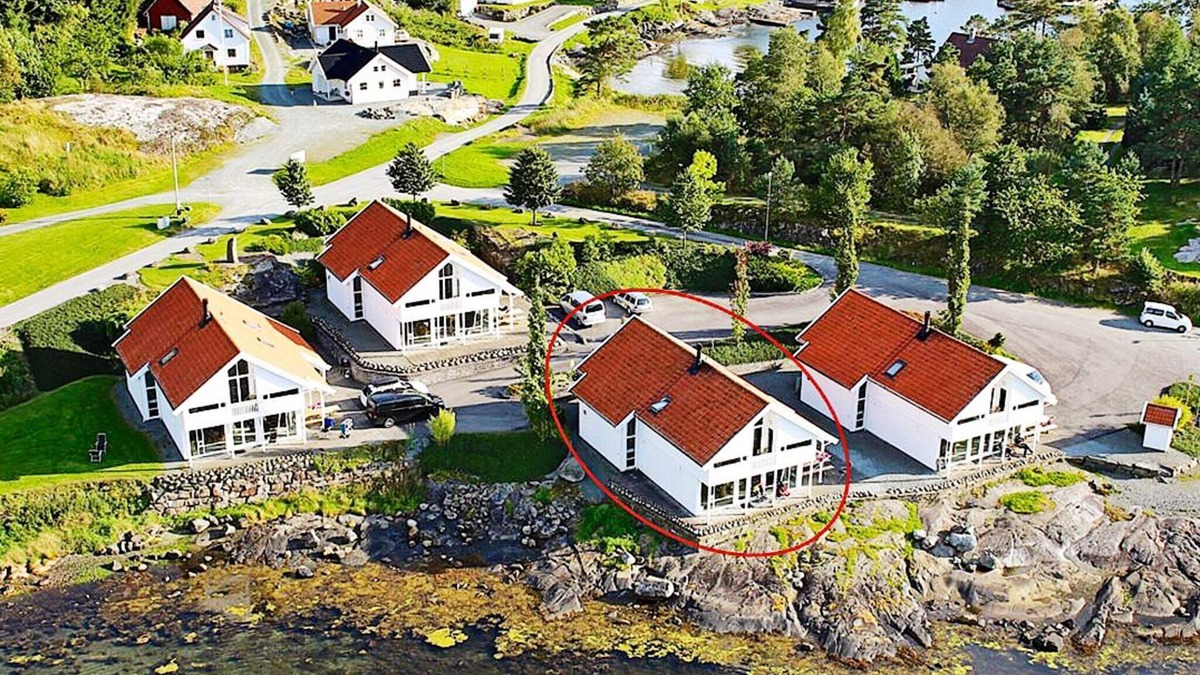 Jelsa House | 12 person holiday home in Jelsa