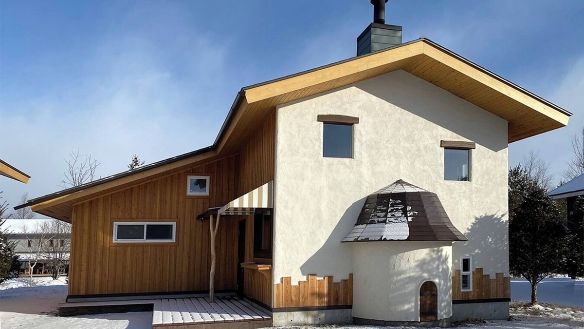 Kita Karuizawa RV Rental | 12 Stone oven cottage MUGI/Agatsuma County Gunma