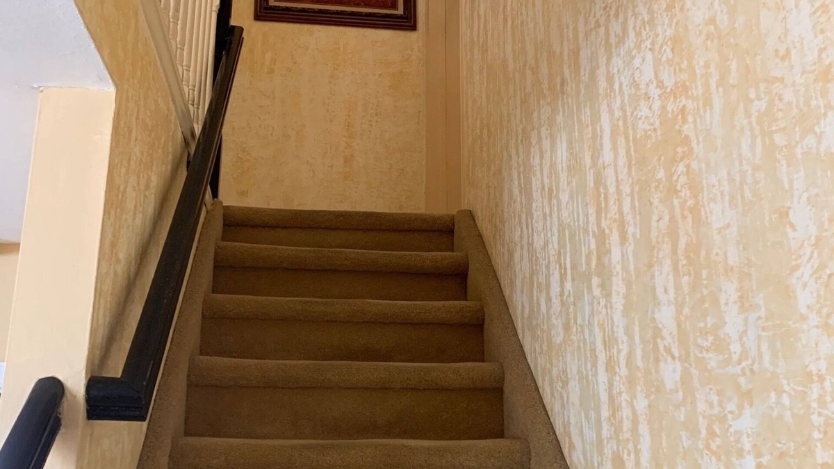 Bayville House | 120 foot walk to semiprivate beach New central air