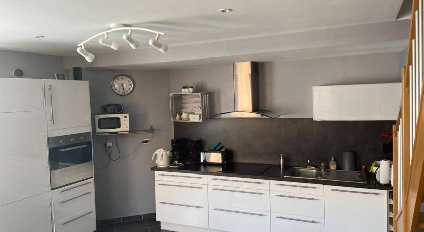 Fresnicourt-le-Dolmen House | 120 m² House ∙ 2 bedrooms ∙ 4 guests