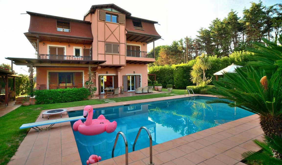 Oropos Apartment | 120 m² Apartment ∙ 1 bedroom ∙ 4 guests