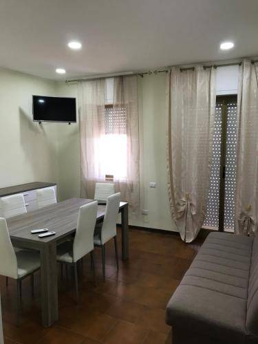 Lamezia Terme Apartment | 120 m² Apartment ∙ 3 bedrooms ∙ 5 guests