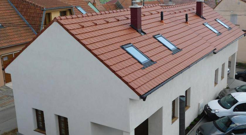 Vrbice Apartment | 120 m² Apartment ∙ 3 bedrooms ∙ 8 guests