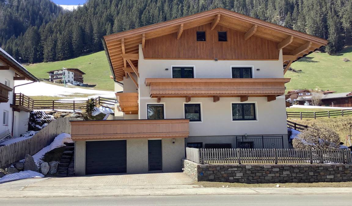 Lanersbach Apartment | 120 m² Apartment ∙ 3 bedrooms ∙ 6 guests